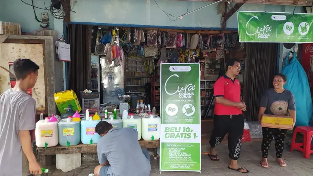 Swietenia Puspa Lestari, Perempuan Peduli Laut Yang Raih Banyak Prestasi
