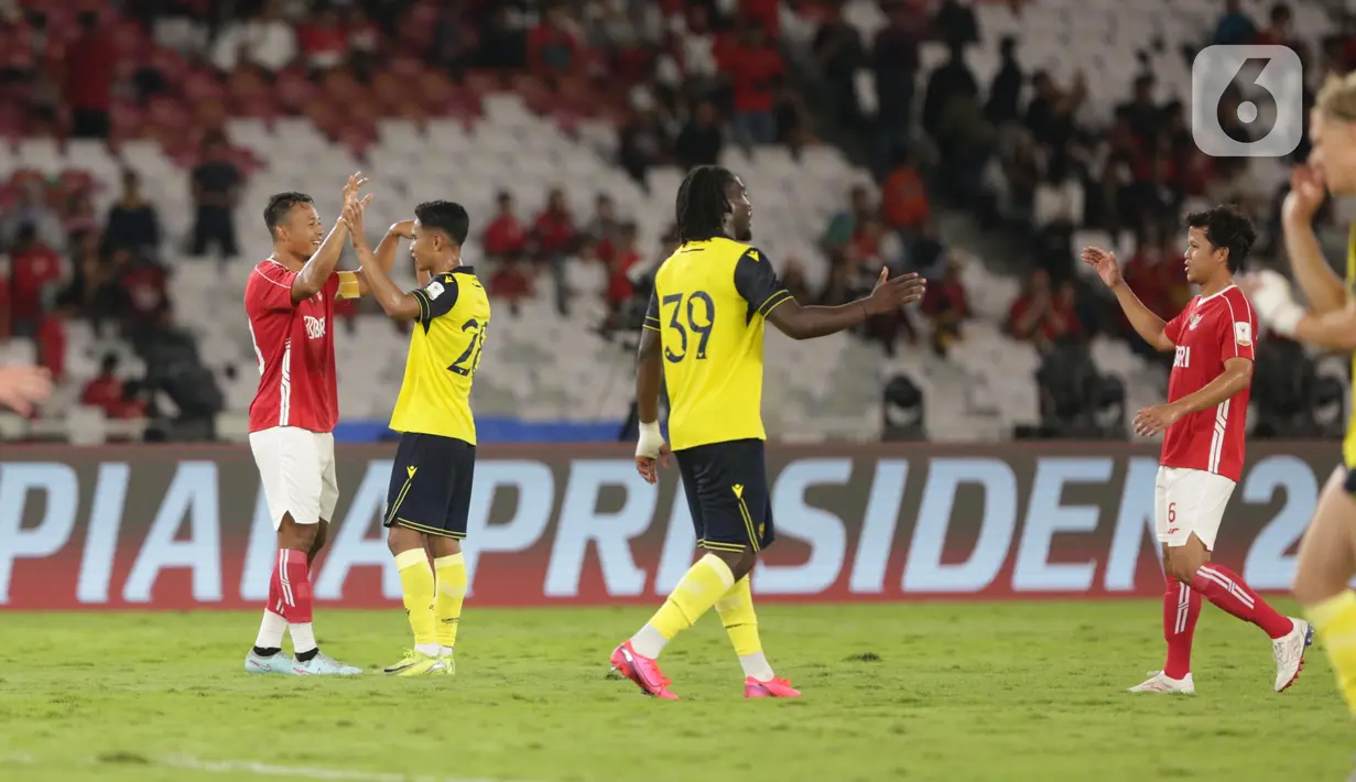 Dengan kemenangan ini Oxford United memimpin klasemen Grup A Piala Presiden 2025. (Liputan6.com/Helmi Fithriansyah)