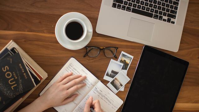 Ilustrasi Work from Home