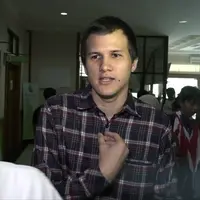 Kabar bahagia datang dari Risty Tagor. Awal tahun ini ia baru saja dikaruniai seorang anak dari pernikahannya dengan Stuart Collin. Namun Stuart Collin sangat kaget dikarenakan Terlambat mengetahui kelahiran anaknya.