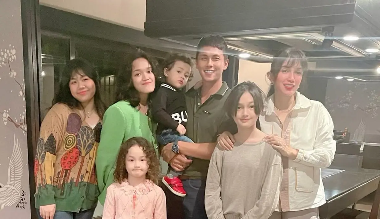 Ussy Sulistiawaty dan Andhika Pratama (Instagram/ussypratama)