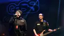 Band Potret tampil di panggung outdoor B yang disana bergantian tampil para musisi berbakat diantaranya Candil, Tata Jenata, Rif, Aura Kasih, Iis Dahlia, Mulan Jameela, dan Gigi. (Deki Prayoga/Bintang.com)