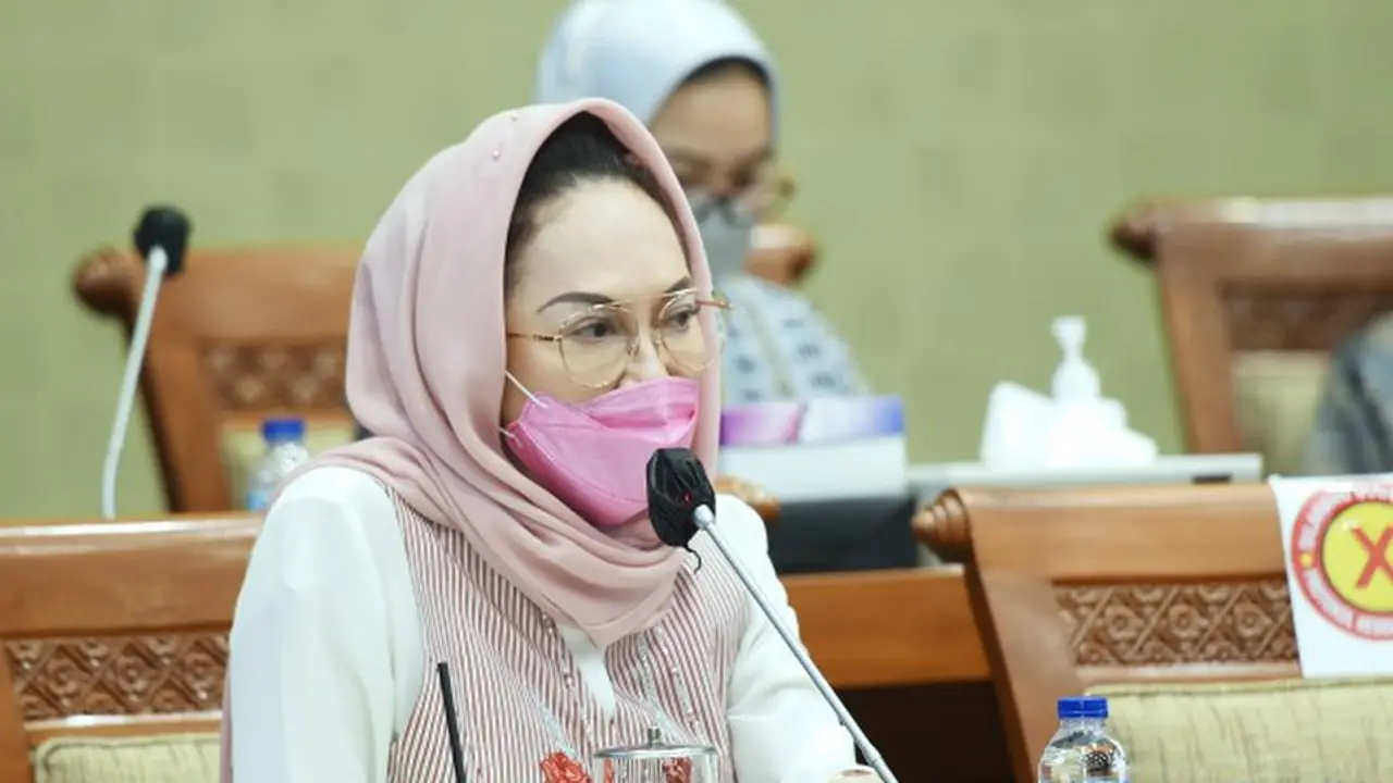 Anggota Komisi IX DPR RI Dewi Asmara