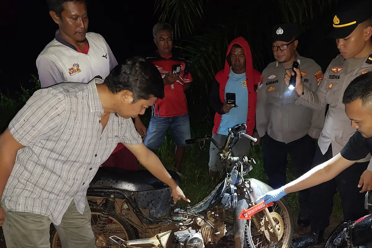 Polisi olah TKP perampokan di Mesuji, Lampung (Istimewa)
