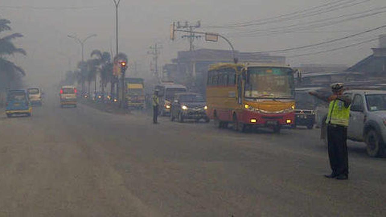 Imbas kebakaran hutan di Jambi dan Sumsel, Batam diselimuti asap