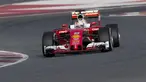 Sebastian Vettel pebalap dari tim Ferari menjadi yang tercepat dengan catatan waktu 1m24.939s pada test pre-season di  Sirkuit Catalunya, Montmelo, Barcelona, Senin (22/2/2016) malam WIB.  (EPA/Alejandro Garcia)