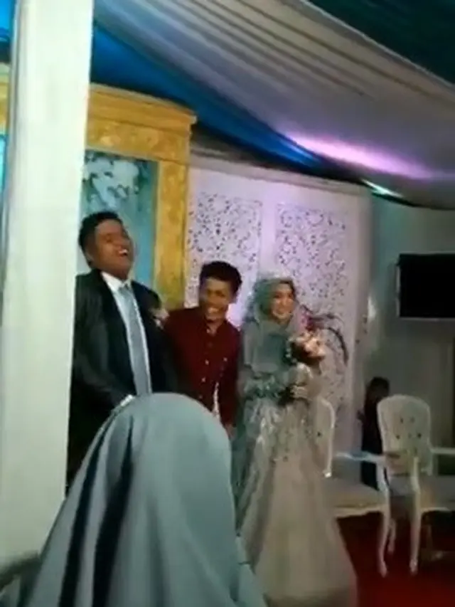 mantan dinikahi sahabat (foto: twitter/@arifsetiawanpt)