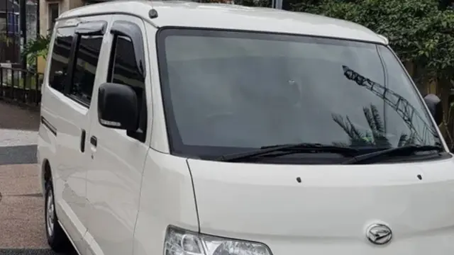 Daihatsu Gran Max Blind Van 1.3