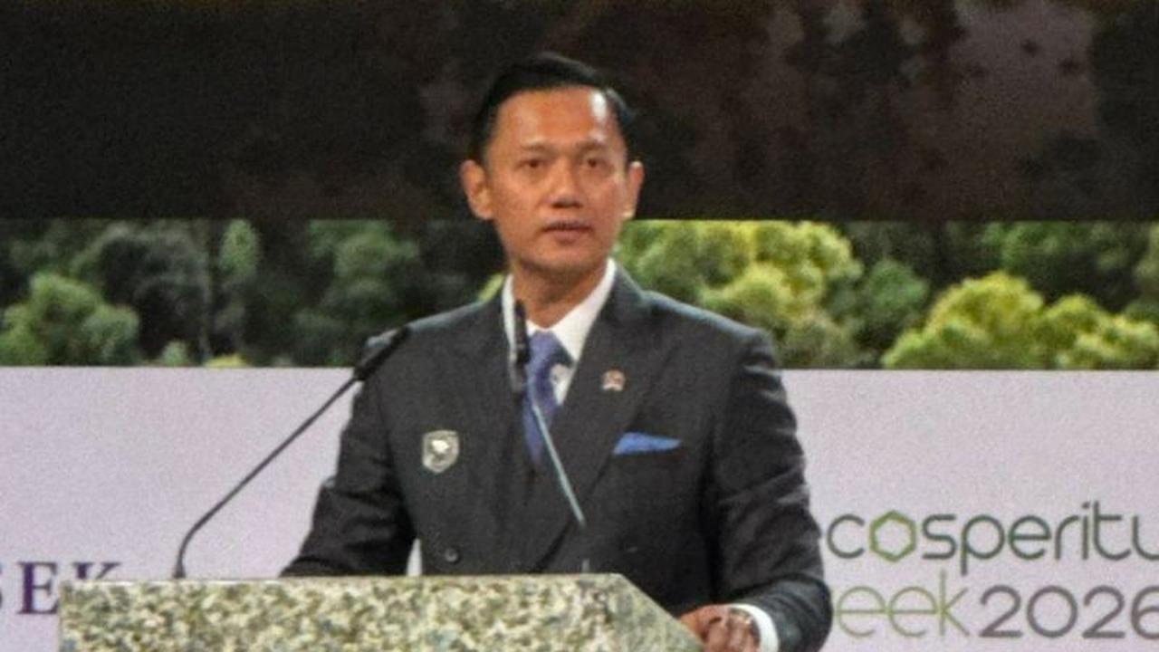 Tanggul Laut Raksasa: AHY Tegaskan Proyek Vital untuk Ekonomi dan Ketahanan Iklim Nasional