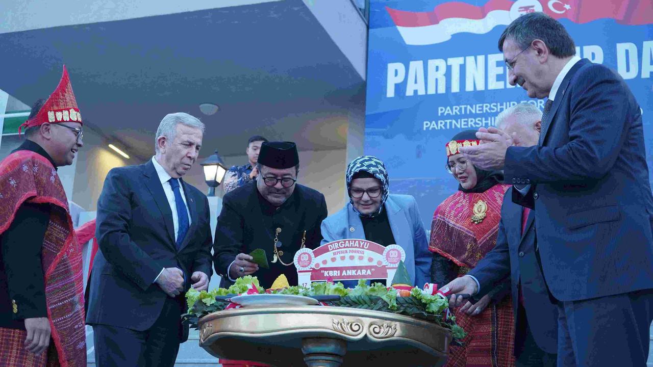 Wagub Rano Karno dan Wapres Cevdet Yilmaz Sambangi Wisma Duta di Ankara, Rayakan 75 Tahun Hubungan Indonesia–Turki