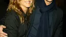 Brad Pitt dan Jennifer Aniston mengakhiri hubungan rumah tangga mereka di tahun 2005. Di mana setelah itu Pitt memiliki hubungan spesial dengan Angelina Jolie. (AFP/Bintang.com)