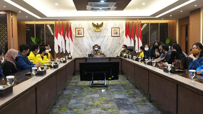 Menteri Koordinator Bidang Perekonomian Airlangga Hartarto di National Action Event yang diselenggarakan oleh Asian Medical Students' Association-Universitas Indonesia (AMSA-UI), Jumat (2/12/2022). (Dok Kemenko Perekonomian)