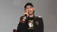 Didukung Iwan Fals, Hardjuno Wiwoho Sindir Politik Lewat Lagu