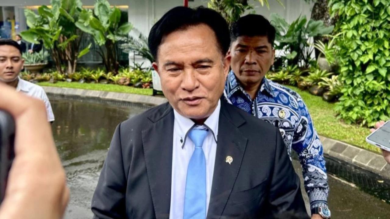 Yusril: Pemerintah Tidak Pernah Melarang Nobar 'Pesta Babi
