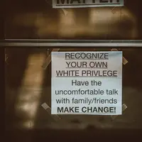 Ilustrasi privilege. (Foto: Unsplash/Jon Tyson)