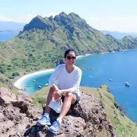 Marcella Zalianty di Pulau Padar (Instagram/marcella.zalianty)