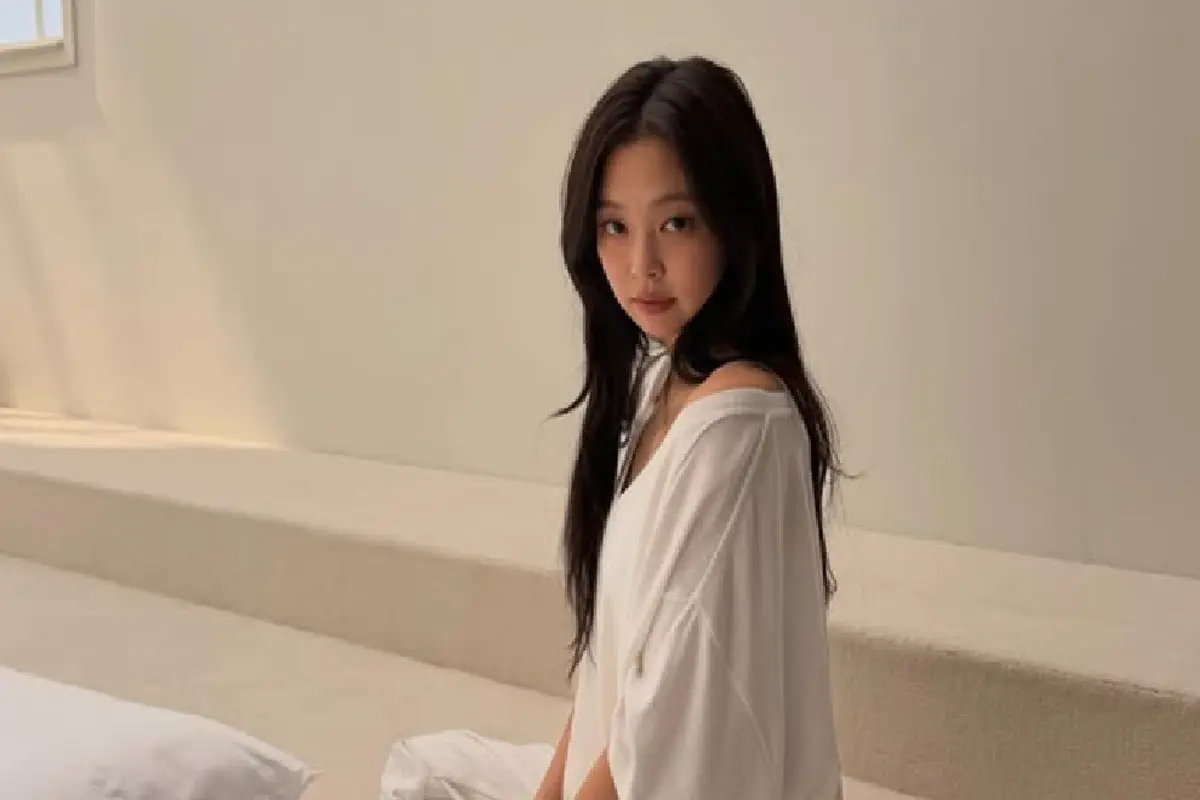 Jennie BLACKPINK Didapuk Jadi Duta Global Vaseline, Bagikan Ritual Perawatan Tubuh