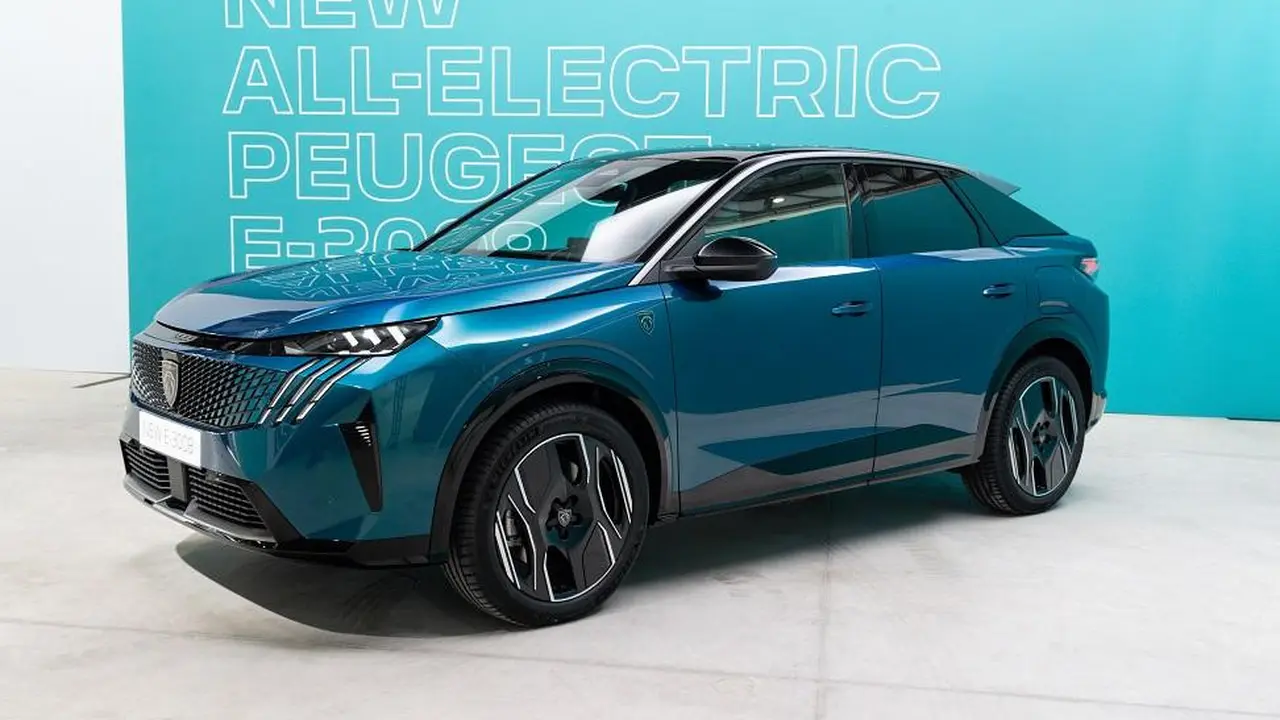 Peugeot e-3008 Mulai Dijual, Jarak Tempuh Bisa 700 Km (Autocar)
