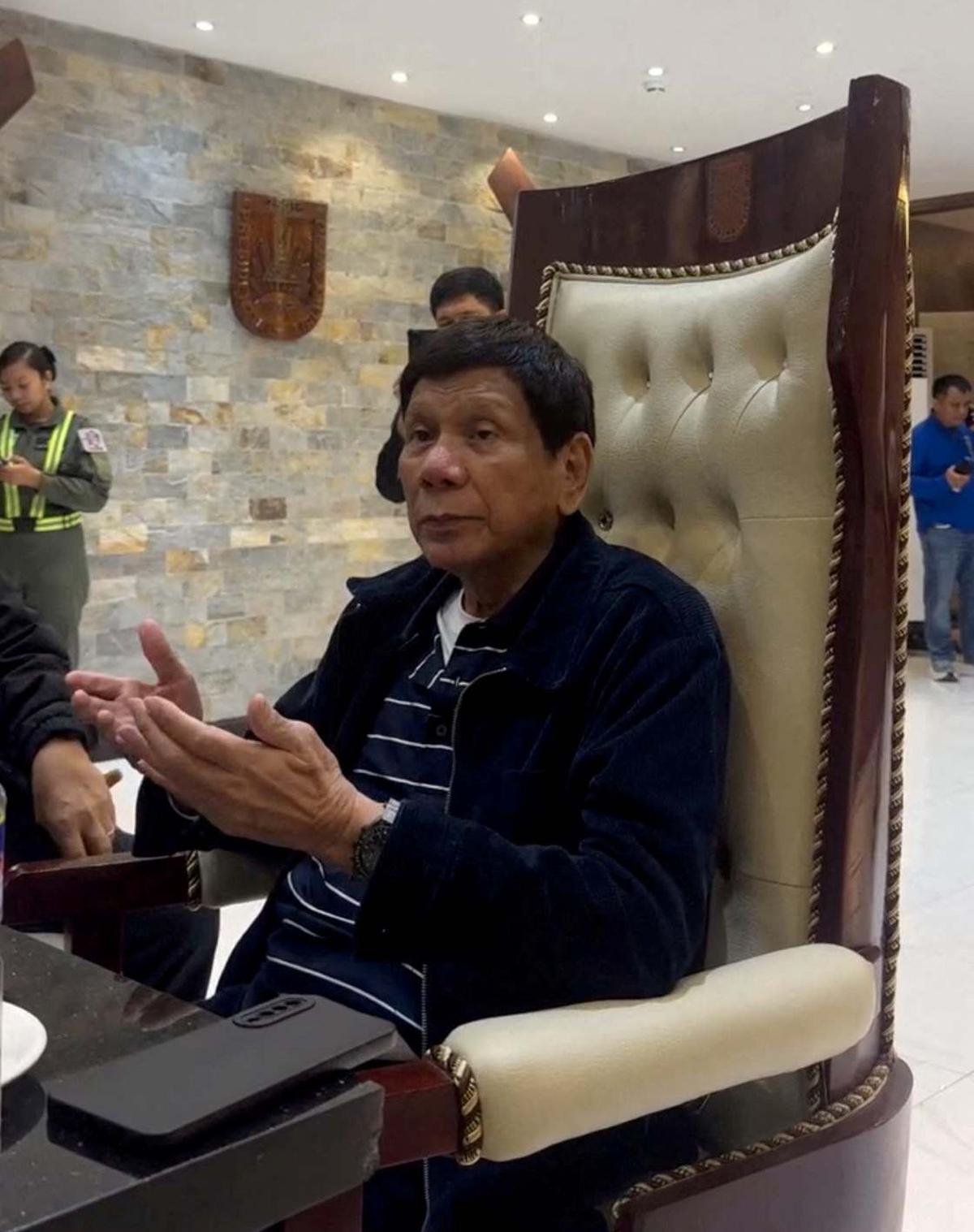Rodrigo Duterte ditangkap atas perintah Mahkamah Internasional