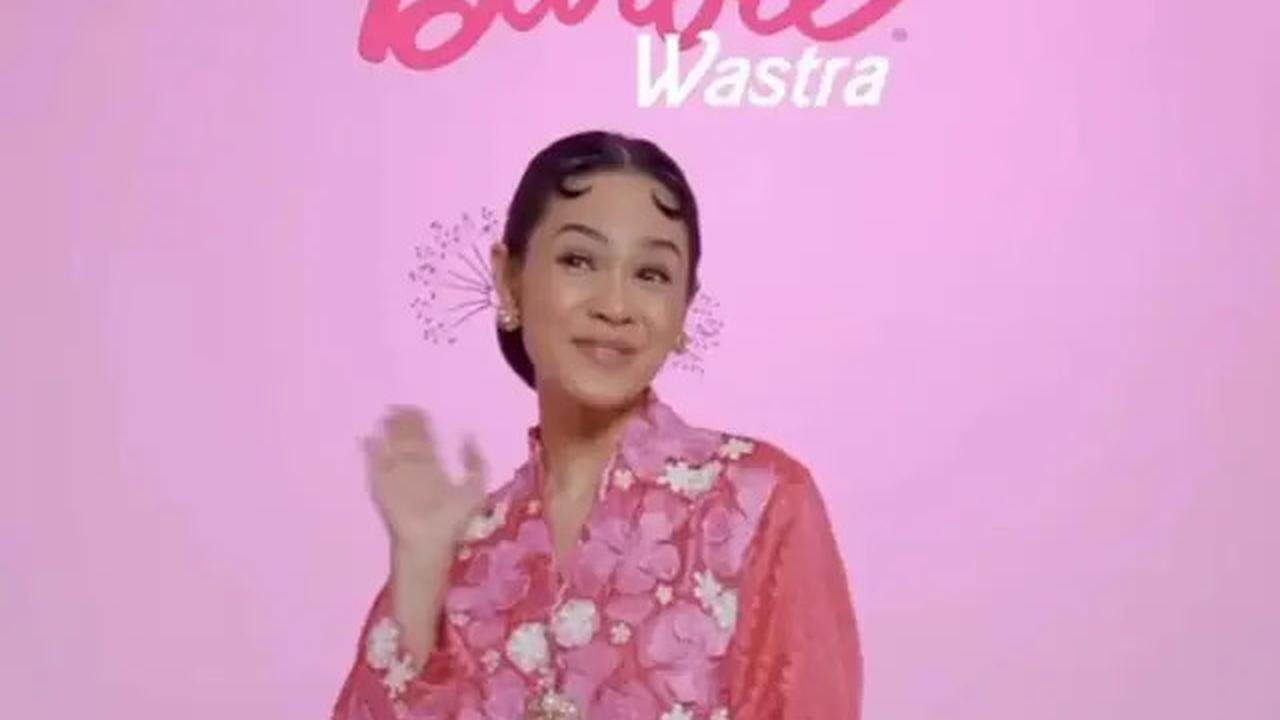 Pesona Selebriti Tanah Air Berbalut Wastra Indonesia dari Ariel Tatum hingga Ayu Ting Ting
