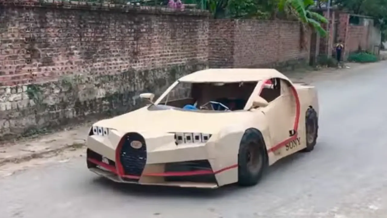 Sekelompok Anak Muda Ini Bikin Tiruan Supercar Pakai Kardus Bekas (Ist)