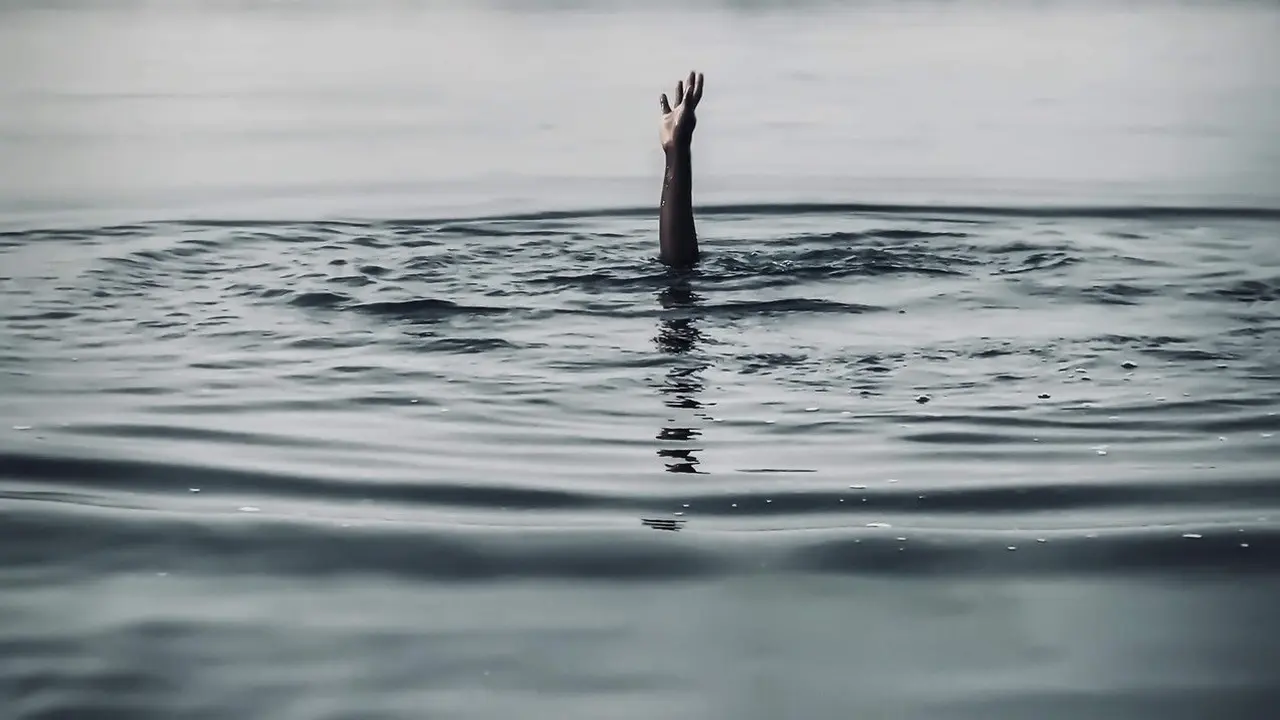 6 Arti Mimpi Tenggelam di Laut, Tak Selalu Jadi Pertanda Buruk