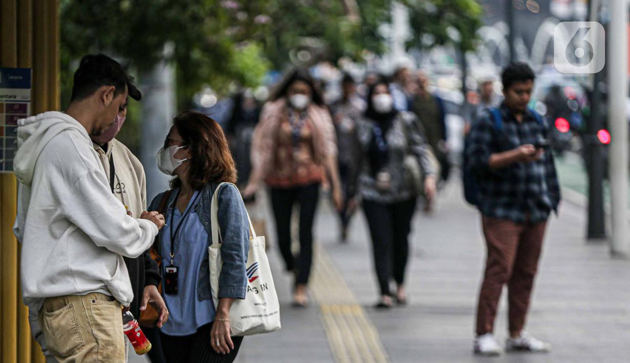 Terlebih jika mengalami gejala batuk pilek dan sesak napas. (Liputan6.com/Faizal Fanani)