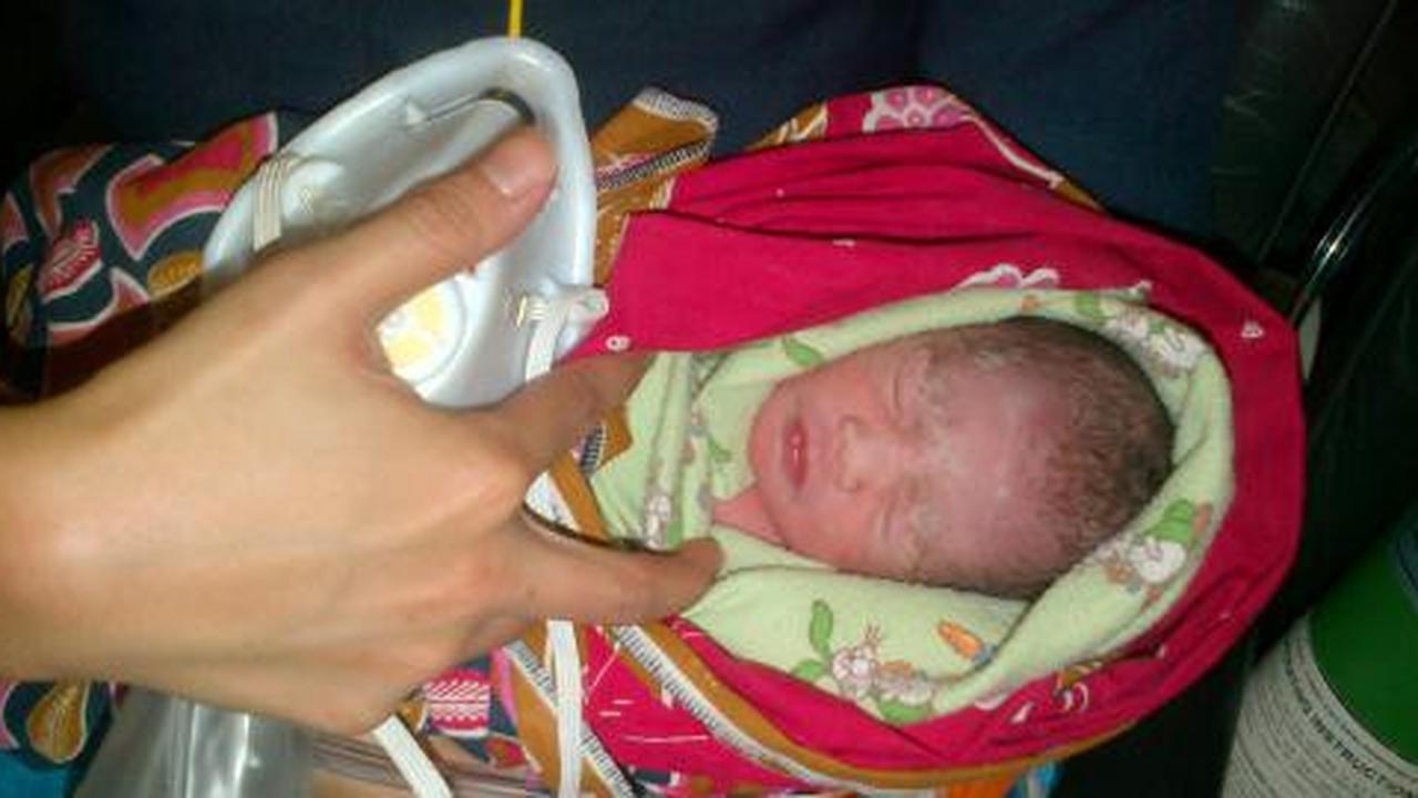 Kisah pramugari Sherly bantu lahirkan bayi prematur di pesawat