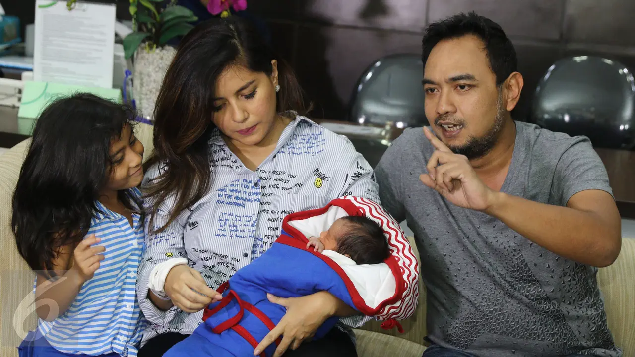Meisya Siregar dan Bebi Romeo