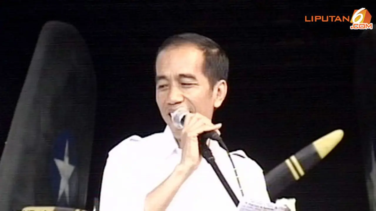 jokowi-nyanyi-130822c.jpg