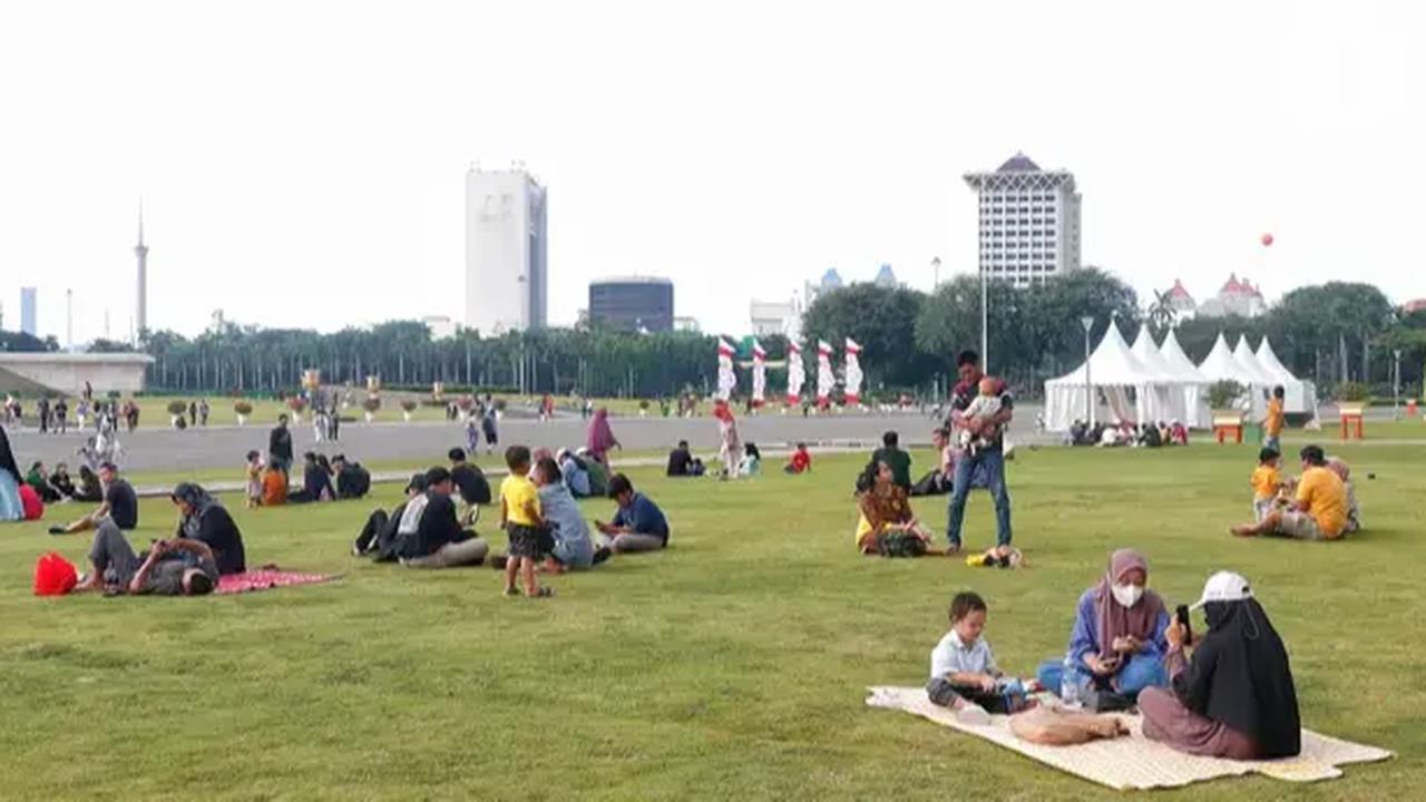 Berikut daftar negara dengan penduduk yang memiliki perasaan paling positif di dunia: