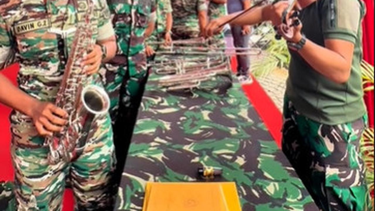 Kolonel Edward Sitorus Terkesima Melihat Prajurit TNI Mainkan Biola dan Saksofon