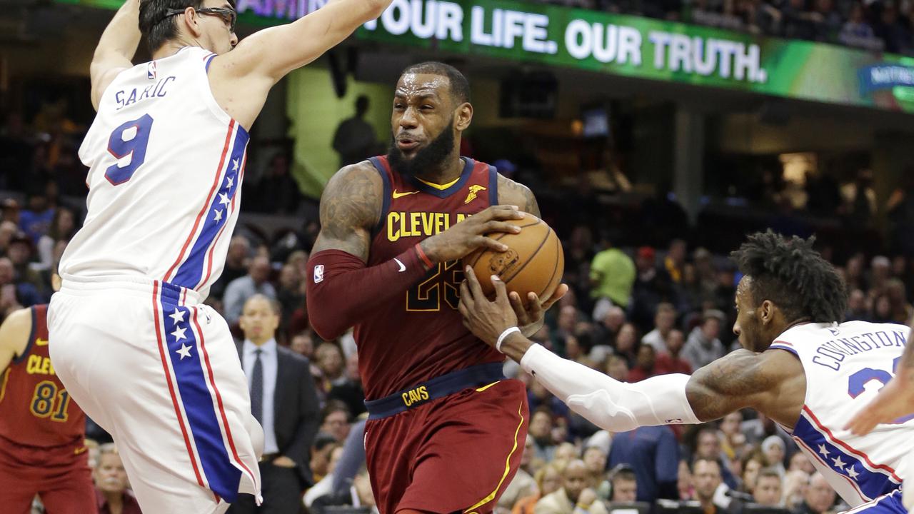 NBA: LeBron Triple Double, Cavs Menang Dramatis atas Sixers