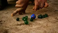 Hari Kelereng Sedunia: Nostalgia Permainan Tradisional Kelereng di Indonesia