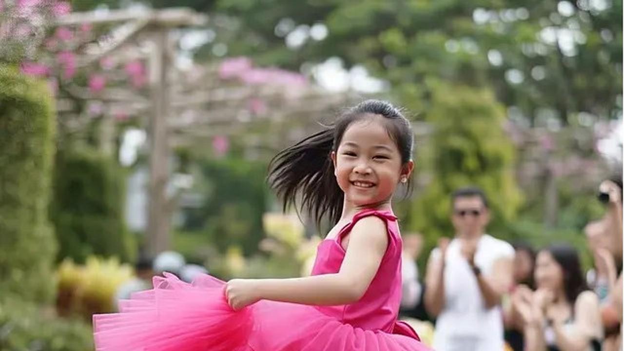 Kreasi Model Baju Pesta Anak Perempuan