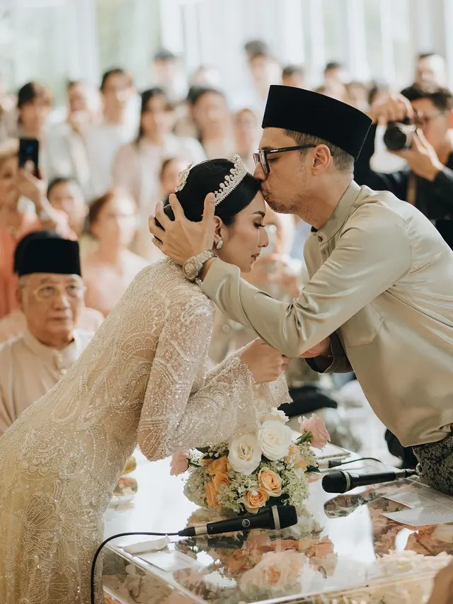 6 Momen Akad Nikah Tyas Mirasih dan Tengku Tezi, Usung Adat Melayu Modern