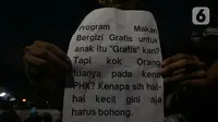 Massa yang tergabung dalam Koalisi Masyarakat Sipil mendesak pemerintah melakukan evaluasi terhadap program makan bergizi gratis. (Liputan6.com/Helmi Fithriansyah)