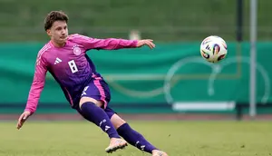 Barcelona dan Real Madrid Incar Niko Ilicevic, Wonderkid 15 Tahun Eintracht Frankfurt