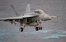 Jet Tempur Militer AS Jatuh di Lepas Pantai San Diego, Kedua Pilot Sampai Terpental