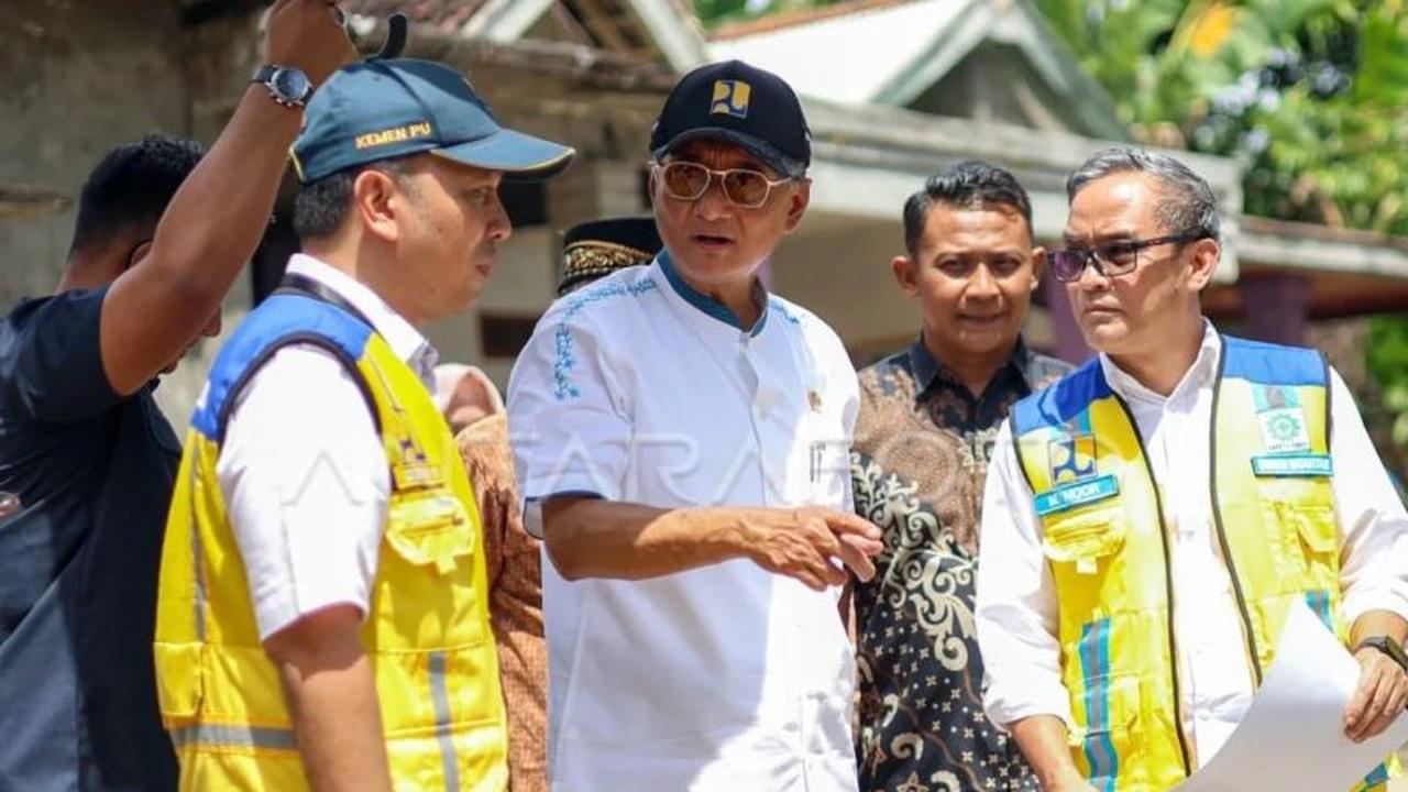 Menteri PU Tinjau Pembangunan Sumur Bor Nganjuk, Jamin Ketersediaan Air Pertanian