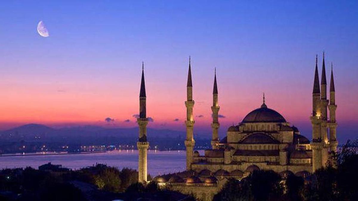 Jadwal Imsakiyah Ramadan Kota Surabaya 9 Maret 2026 dan Buka Puasa