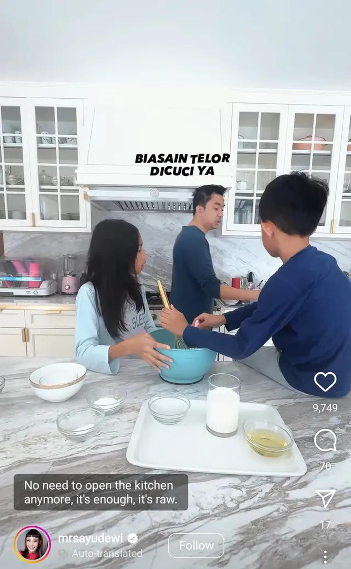 Potret Dapur Ayu Dewi, Elegan dengan Sentuhan Klasik Modern