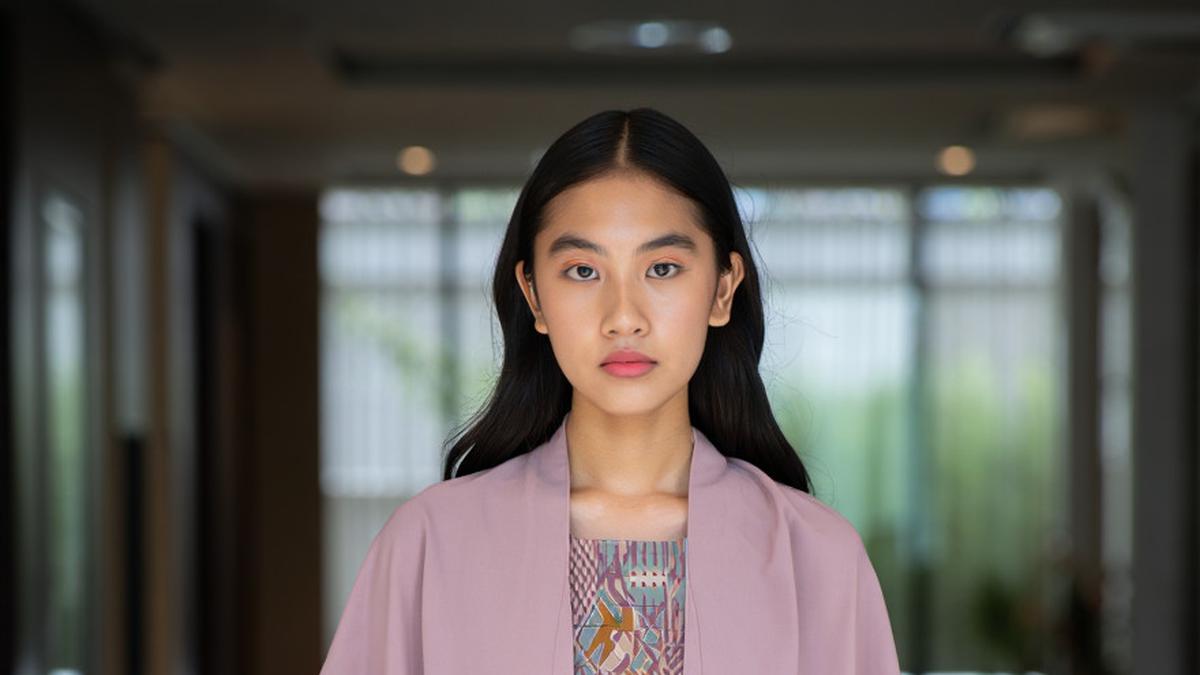 8 Model Batik Wanita Cape Kombinasi Chiffon Pastel yang Sedang Tren, Cocok untuk Segala Acara
