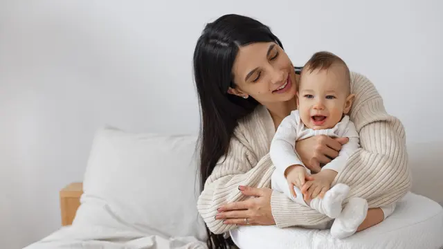 keluarga oktober anak bicara