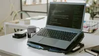 Anti Overheat! Cooling Pad Laptop Terbaik Ini Bikin Laptop Tetap Adem