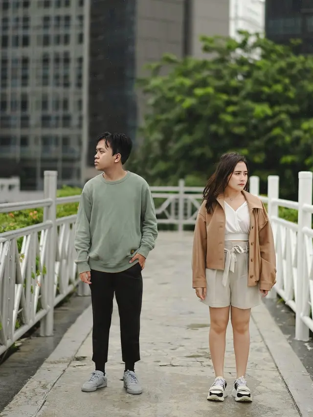 6 Editan Foto Pria Bareng Pemeran Cewek Sinetron GGS Ini Bikin Ketawa Geli