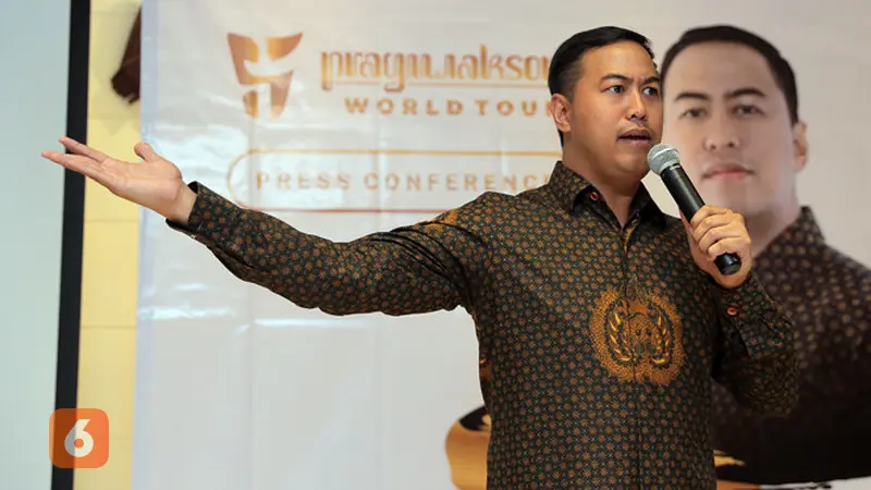 [Bintang] Pandji Pragiwaksono