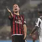 Gelandang AC Milan, Giacomo Bonaventura bereaksi pada final Coppa Italia melawan Juventus di Stadio Olimpico. (TIZIANA FABI / AFP)