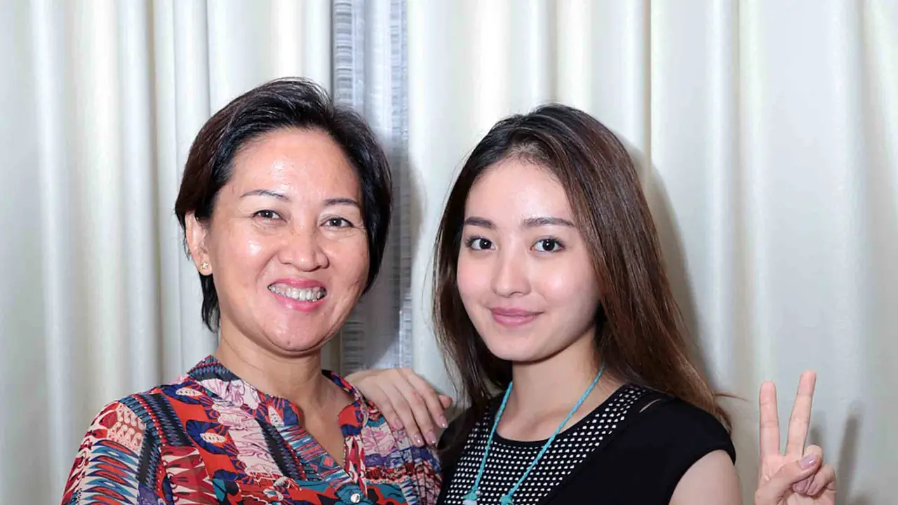 Ibu Natasha Wilona jawab ibu perjodohan anaknya dengan Verrell Bramasta