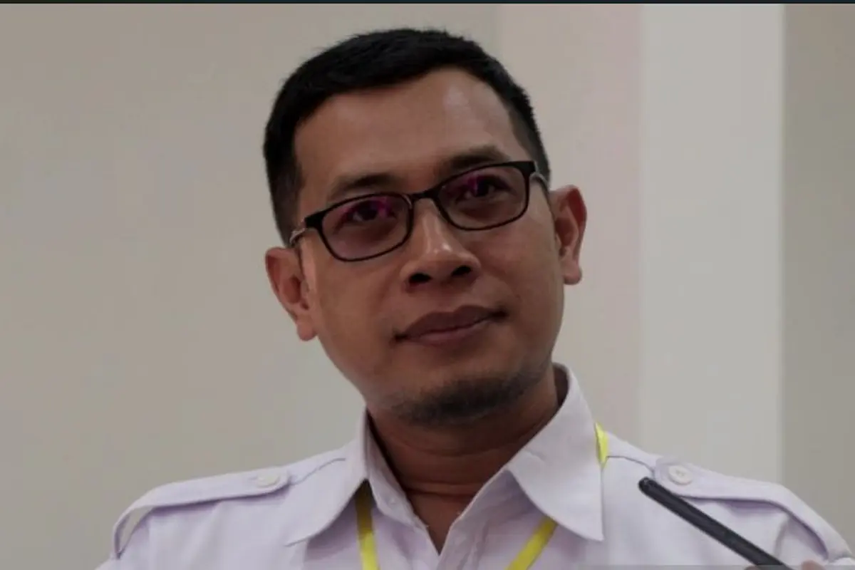 Kepala SRMA 16 Kabupaten Temanggung Agus Adibil Mohtar